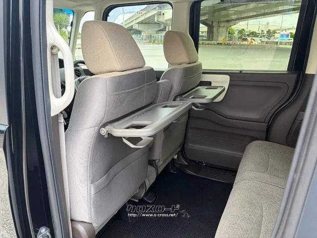 レンタアップ車徹底売り尽くしセール!ナビ・ETC・バックカメラ付で装備充実。愛車の買取査定、委託販売なども行ってます〜♪中古車買うなら西崎総合運動公園向かいのネクサスレンタカーへ。 ホンダ N-BOX