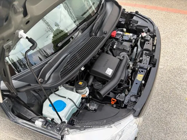 レンタアップ車徹底売り尽くしセール!ナビ・ETC・バックカメラ付で装備充実。愛車の買取査定、委託販売なども行ってます〜♪中古車買うなら西崎総合運動公園向かいのネクサスレンタカーへ。 ホンダ N-BOX