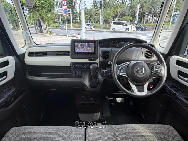 レンタアップ車徹底売り尽くしセール!ナビ・ETC・バックカメラ付で装備充実。愛車の買取査定、委託販売なども行ってます〜♪中古車買うなら西崎総合運動公園向かいのネクサスレンタカーへ。 ホンダ N-BOX