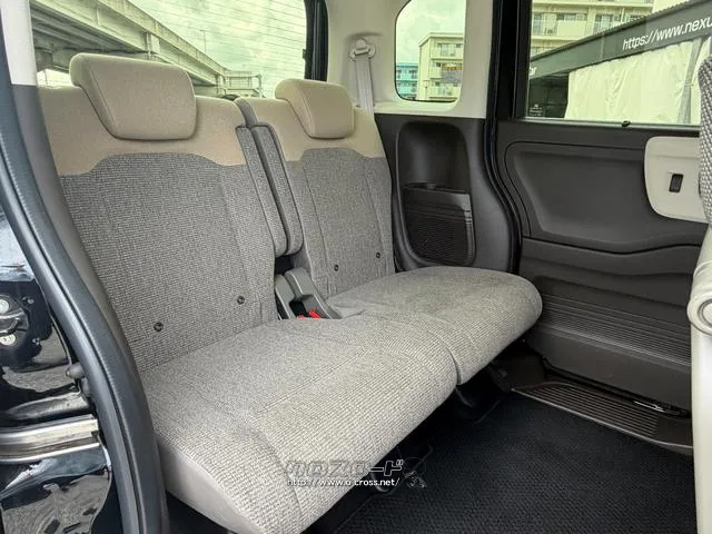 レンタアップ車徹底売り尽くしセール!ナビ・ETC・バックカメラ付で装備充実。愛車の買取査定、委託販売なども行ってます〜♪中古車買うなら西崎総合運動公園向かいのネクサスレンタカーへ。 ホンダ N-BOX