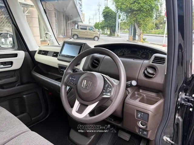 レンタアップ車徹底売り尽くしセール!ナビ・ETC・バックカメラ付で装備充実。愛車の買取査定、委託販売なども行ってます〜♪中古車買うなら西崎総合運動公園向かいのネクサスレンタカーへ。 ホンダ N-BOX