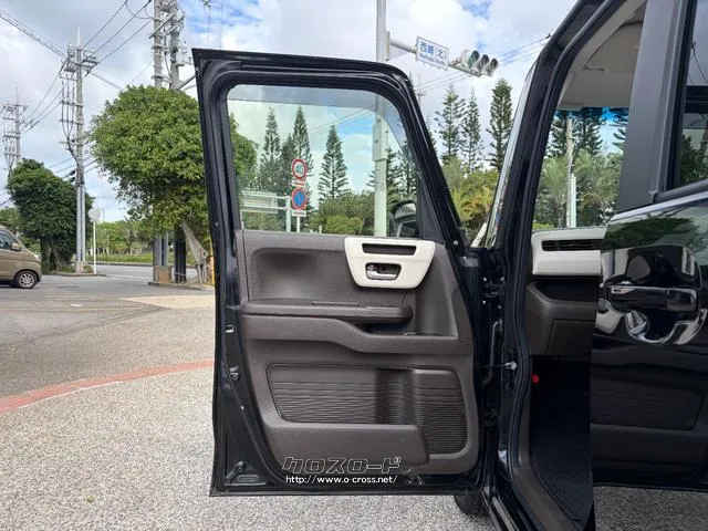 レンタアップ車徹底売り尽くしセール!ナビ・ETC・バックカメラ付で装備充実。愛車の買取査定、委託販売なども行ってます〜♪中古車買うなら西崎総合運動公園向かいのネクサスレンタカーへ。 ホンダ N-BOX