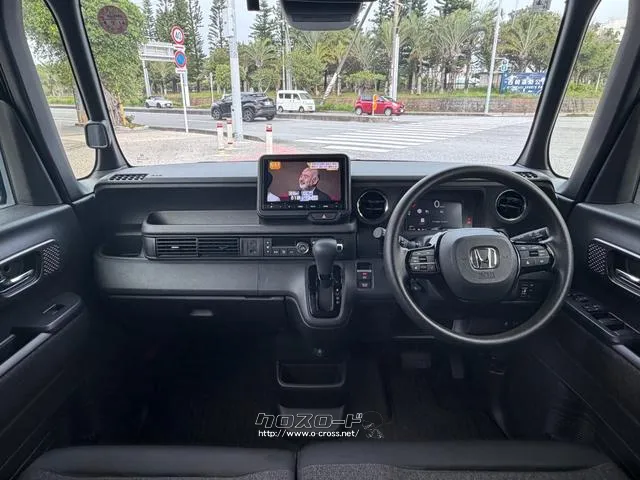 レンタアップ車徹底売り尽くしセール!ナビ・ETC・バックカメラ付で装備充実。愛車の買取査定、委託販売なども行ってます〜♪中古車買うなら西崎総合運動公園向かいのネクサスレンタカーへ。 ホンダ N-BOX