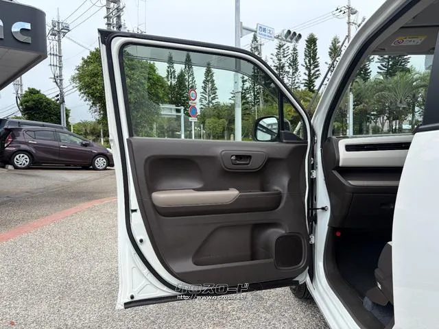 レンタアップ車徹底売り尽くしセール!ナビ・ETC・バックカメラ付で装備充実。愛車の買取査定、委託販売なども行ってます〜♪中古車買うなら西崎総合運動公園向かいのネクサスレンタカーへ。 ホンダ N-WGN