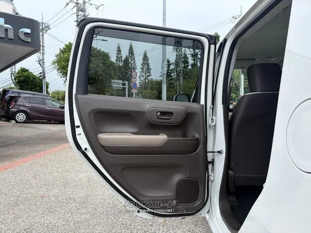 レンタアップ車徹底売り尽くしセール!ナビ・ETC・バックカメラ付で装備充実。愛車の買取査定、委託販売なども行ってます〜♪中古車買うなら西崎総合運動公園向かいのネクサスレンタカーへ。 ホンダ N-WGN
