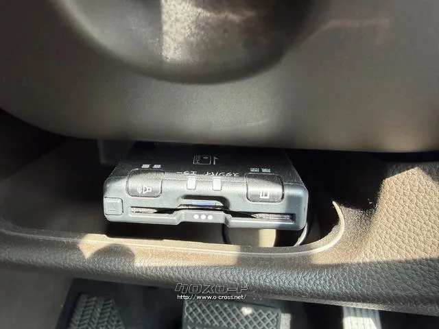 レンタアップ車徹底売り尽くしセール!ナビ・ETC・バックカメラ付で装備充実。愛車の買取査定、委託販売なども行ってます〜♪中古車買うなら西崎総合運動公園向かいのネクサスレンタカーへ。 ホンダ N-BOX