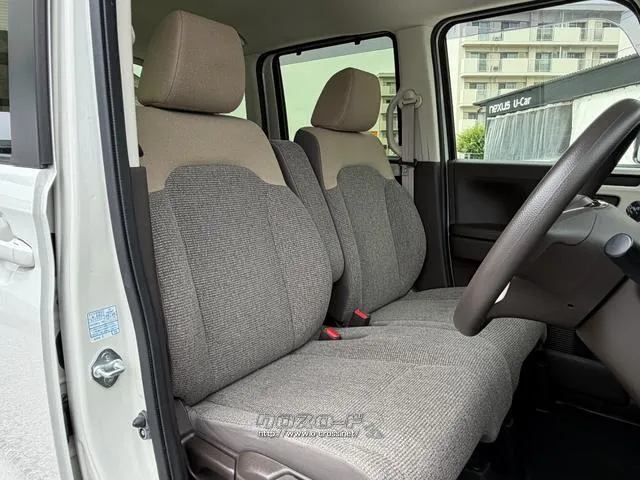 レンタアップ車徹底売り尽くしセール!ナビ・ETC・バックカメラ付で装備充実。愛車の買取査定、委託販売なども行ってます〜♪中古車買うなら西崎総合運動公園向かいのネクサスレンタカーへ。 ホンダ N-BOX