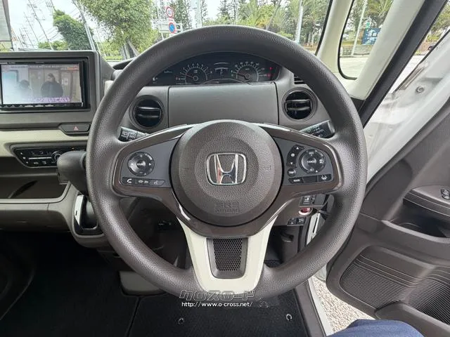 レンタアップ車徹底売り尽くしセール!ナビ・ETC・バックカメラ付で装備充実。愛車の買取査定、委託販売なども行ってます〜♪中古車買うなら西崎総合運動公園向かいのネクサスレンタカーへ。 ホンダ N-BOX
