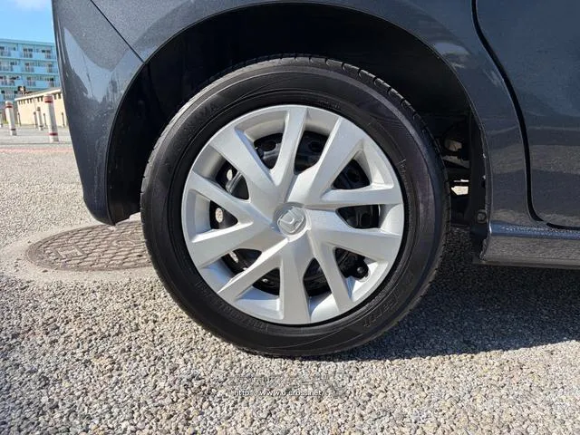 レンタアップ車徹底売り尽くしセール!ナビ・ETC・バックカメラ付で装備充実。愛車の買取査定、委託販売なども行ってます〜♪中古車買うなら西崎総合運動公園向かいのネクサスレンタカーへ。 ホンダ N-BOX