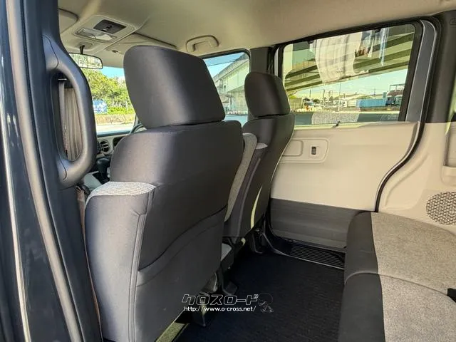 レンタアップ車徹底売り尽くしセール!ナビ・ETC・バックカメラ付で装備充実。愛車の買取査定、委託販売なども行ってます〜♪中古車買うなら西崎総合運動公園向かいのネクサスレンタカーへ。 ホンダ N-BOX