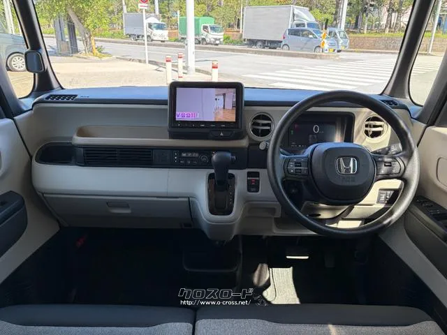 レンタアップ車徹底売り尽くしセール!ナビ・ETC・バックカメラ付で装備充実。愛車の買取査定、委託販売なども行ってます〜♪中古車買うなら西崎総合運動公園向かいのネクサスレンタカーへ。 ホンダ N-BOX
