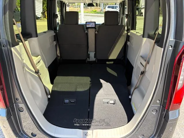 レンタアップ車徹底売り尽くしセール!ナビ・ETC・バックカメラ付で装備充実。愛車の買取査定、委託販売なども行ってます〜♪中古車買うなら西崎総合運動公園向かいのネクサスレンタカーへ。 ホンダ N-BOX