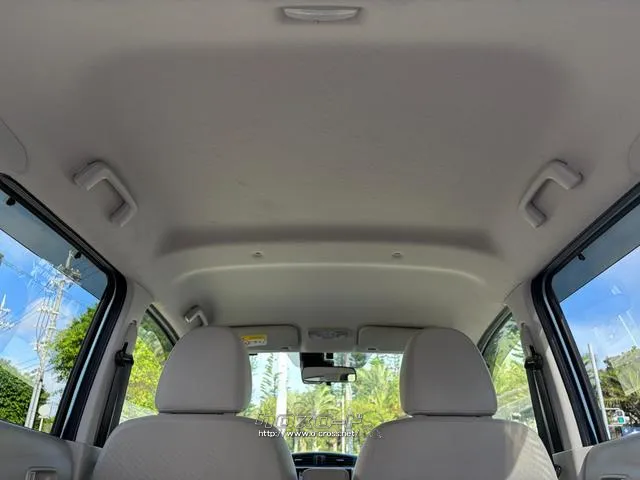 レンタアップ車徹底売り尽くしセール!ナビ・ETC・バックカメラ付で装備充実。愛車の買取査定、委託販売なども行ってます〜♪中古車買うなら西崎総合運動公園向かいのネクサスレンタカーへ。 三菱 eKワゴン