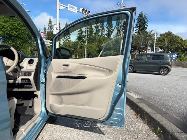 レンタアップ車徹底売り尽くしセール!ナビ・ETC・バックカメラ付で装備充実。愛車の買取査定、委託販売なども行ってます〜♪中古車買うなら西崎総合運動公園向かいのネクサスレンタカーへ。 三菱 eKワゴン