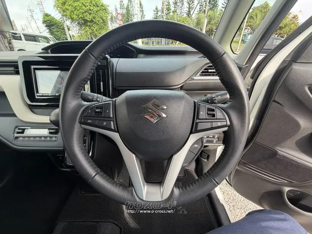 レンタアップ車徹底売り尽くしセール!ナビ・ETC・バックカメラ付で装備充実。愛車の買取査定、委託販売なども行ってます〜♪中古車買うなら西崎総合運動公園向かいのネクサスレンタカーへ。 スズキ ソリオ
