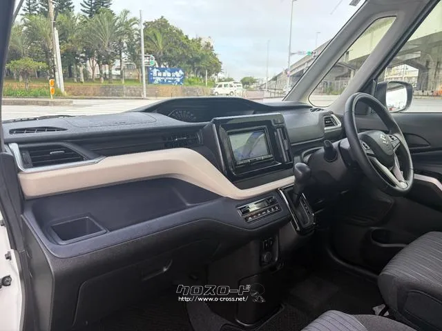 レンタアップ車徹底売り尽くしセール!ナビ・ETC・バックカメラ付で装備充実。愛車の買取査定、委託販売なども行ってます〜♪中古車買うなら西崎総合運動公園向かいのネクサスレンタカーへ。 スズキ ソリオ