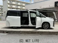 トヨタ ヴォクシー
