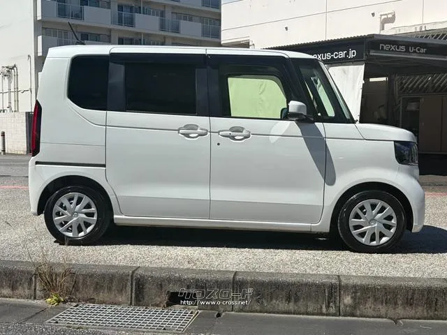 レンタアップ車徹底売り尽くしセール!ナビ・ETC・バックカメラ付で装備充実。愛車の買取査定、委託販売なども行ってます〜♪中古車買うなら西崎総合運動公園向かいのネクサスレンタカーへ。 ホンダ N-BOX