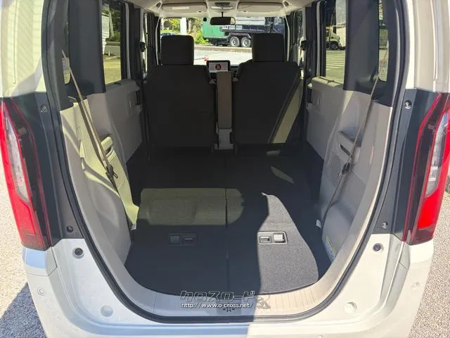 レンタアップ車徹底売り尽くしセール!ナビ・ETC・バックカメラ付で装備充実。愛車の買取査定、委託販売なども行ってます〜♪中古車買うなら西崎総合運動公園向かいのネクサスレンタカーへ。 ホンダ N-BOX