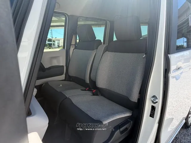 レンタアップ車徹底売り尽くしセール!ナビ・ETC・バックカメラ付で装備充実。愛車の買取査定、委託販売なども行ってます〜♪中古車買うなら西崎総合運動公園向かいのネクサスレンタカーへ。 ホンダ N-BOX
