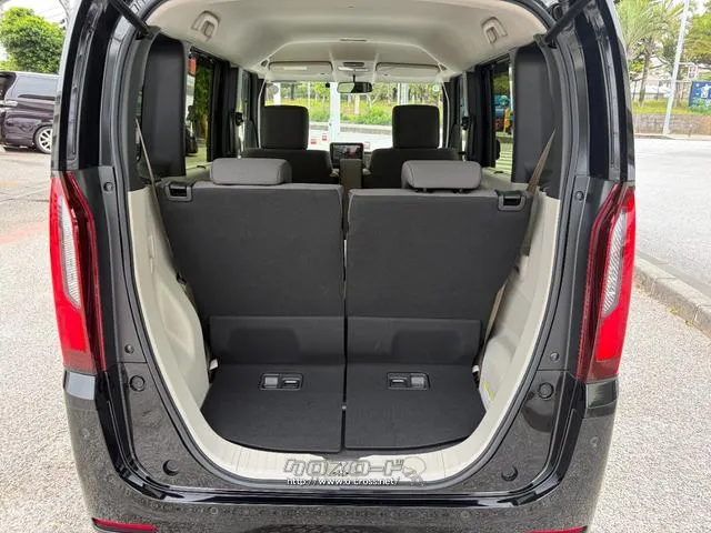 レンタアップ車徹底売り尽くしセール!ナビ・ETC・バックカメラ付で装備充実。愛車の買取査定、委託販売なども行ってます〜♪中古車買うなら西崎総合運動公園向かいのネクサスレンタカーへ。 ホンダ N-BOX