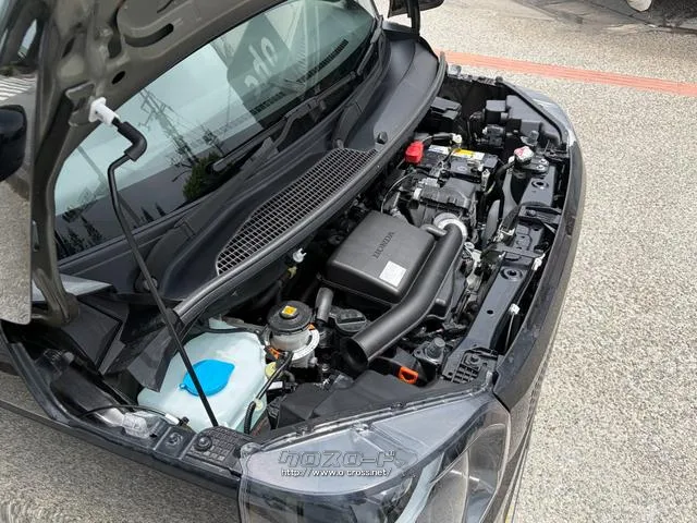 レンタアップ車徹底売り尽くしセール!ナビ・ETC・バックカメラ付で装備充実。愛車の買取査定、委託販売なども行ってます〜♪中古車買うなら西崎総合運動公園向かいのネクサスレンタカーへ。 ホンダ N-BOX