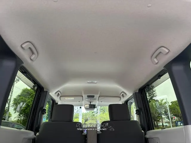レンタアップ車徹底売り尽くしセール!ナビ・ETC・バックカメラ付で装備充実。愛車の買取査定、委託販売なども行ってます〜♪中古車買うなら西崎総合運動公園向かいのネクサスレンタカーへ。 ホンダ N-BOX