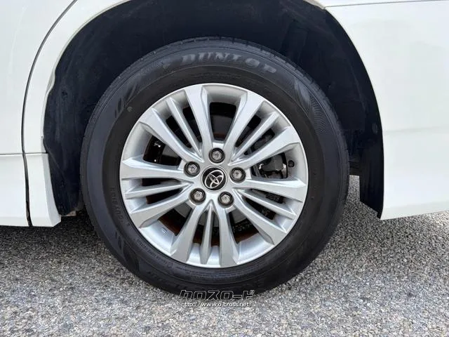 レンタアップ車徹底売り尽くしセール!ナビ・ETC・バックカメラ付で装備充実。愛車の買取査定、委託販売なども行ってます〜♪中古車買うなら西崎総合運動公園向かいのネクサスレンタカーへ。 トヨタ ノア