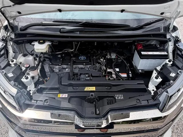 レンタアップ車徹底売り尽くしセール!ナビ・ETC・バックカメラ付で装備充実。愛車の買取査定、委託販売なども行ってます〜♪中古車買うなら西崎総合運動公園向かいのネクサスレンタカーへ。 トヨタ ノア