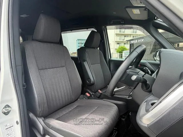 レンタアップ車徹底売り尽くしセール!ナビ・ETC・バックカメラ付で装備充実。愛車の買取査定、委託販売なども行ってます〜♪中古車買うなら西崎総合運動公園向かいのネクサスレンタカーへ。 トヨタ ノア