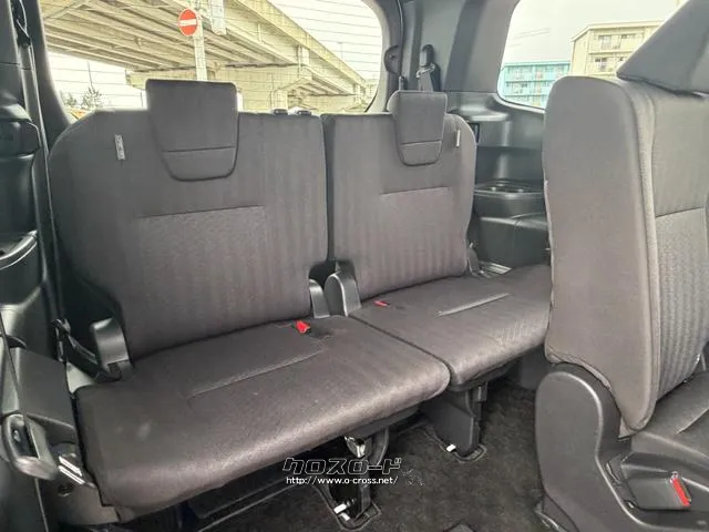 レンタアップ車徹底売り尽くしセール!ナビ・ETC・バックカメラ付で装備充実。愛車の買取査定、委託販売なども行ってます〜♪中古車買うなら西崎総合運動公園向かいのネクサスレンタカーへ。 トヨタ ノア