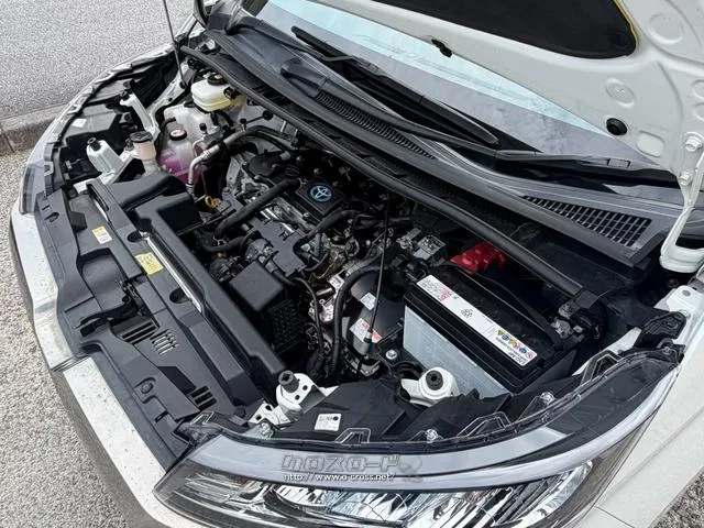 レンタアップ車徹底売り尽くしセール!ナビ・ETC・バックカメラ付で装備充実。愛車の買取査定、委託販売なども行ってます〜♪中古車買うなら西崎総合運動公園向かいのネクサスレンタカーへ。 トヨタ ノア