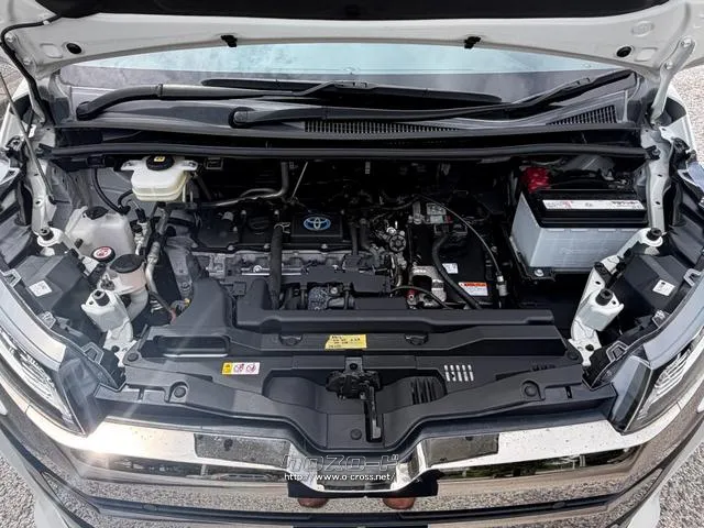 レンタアップ車徹底売り尽くしセール!ナビ・ETC・バックカメラ付で装備充実。愛車の買取査定、委託販売なども行ってます〜♪中古車買うなら西崎総合運動公園向かいのネクサスレンタカーへ。 トヨタ ノア