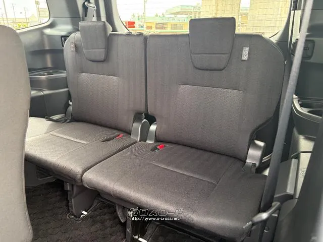 レンタアップ車徹底売り尽くしセール!ナビ・ETC・バックカメラ付で装備充実。愛車の買取査定、委託販売なども行ってます〜♪中古車買うなら西崎総合運動公園向かいのネクサスレンタカーへ。 トヨタ ノア