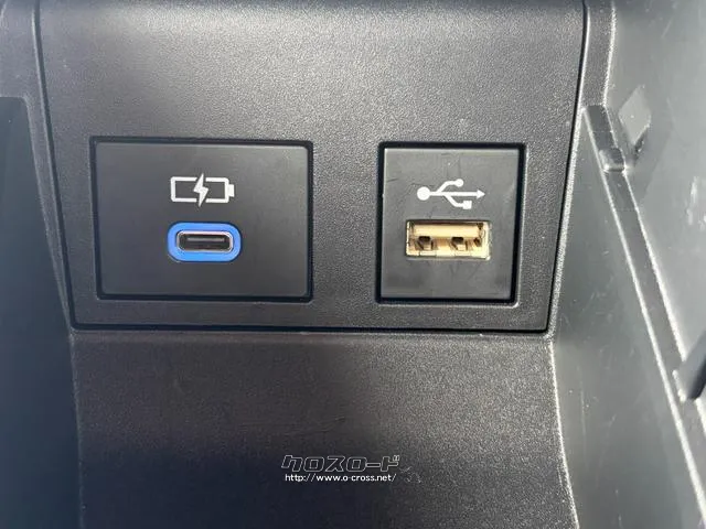 レンタアップ車徹底売り尽くしセール!ナビ・ETC・バックカメラ付で装備充実。愛車の買取査定、委託販売なども行ってます〜♪中古車買うなら西崎総合運動公園向かいのネクサスレンタカーへ。 トヨタ ノア