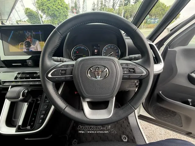 レンタアップ車徹底売り尽くしセール!ナビ・ETC・バックカメラ付で装備充実。愛車の買取査定、委託販売なども行ってます〜♪中古車買うなら西崎総合運動公園向かいのネクサスレンタカーへ。 トヨタ ノア