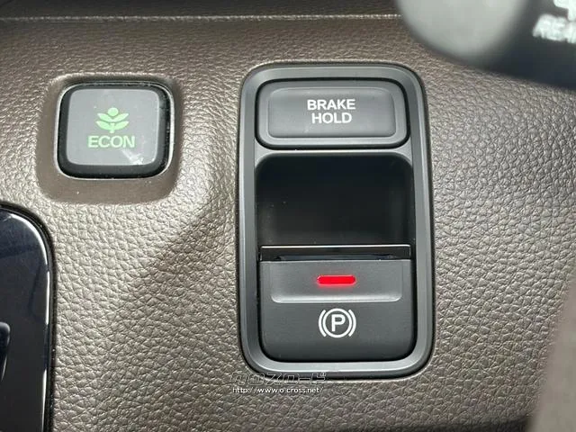 レンタアップ車徹底売り尽くしセール!ナビ・ETC・バックカメラ付で装備充実。愛車の買取査定、委託販売なども行ってます〜♪中古車買うなら西崎総合運動公園向かいのネクサスレンタカーへ。 ホンダ N-WGN