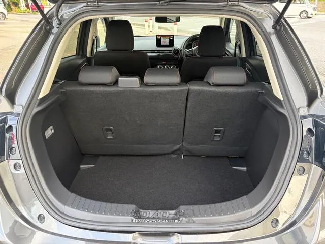 レンタアップ車徹底売り尽くしセール!ナビ・ETC・バックカメラ付で装備充実。愛車の買取査定、委託販売なども行ってます〜♪中古車買うなら西崎総合運動公園向かいのネクサスレンタカーへ。 マツダ MAZDA2