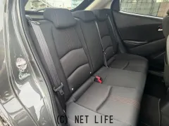 マツダ MAZDA2