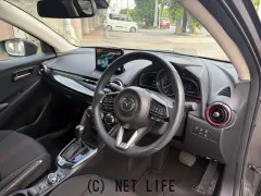 マツダ MAZDA2
