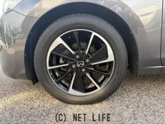 マツダ MAZDA2