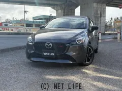 マツダ MAZDA2