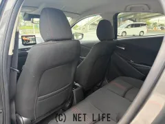 マツダ MAZDA2