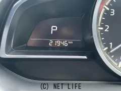 マツダ MAZDA2