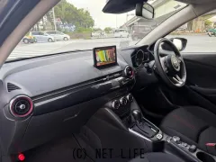マツダ MAZDA2