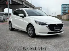 マツダ MAZDA2