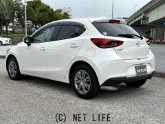 マツダ MAZDA2