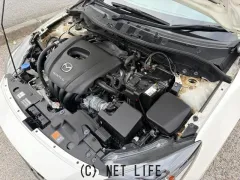 マツダ MAZDA2
