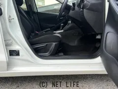 マツダ MAZDA2