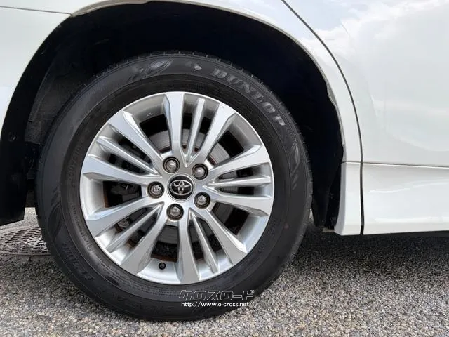レンタアップ車徹底売り尽くしセール!ナビ・ETC・バックカメラ付で装備充実。愛車の買取査定、委託販売なども行ってます〜♪中古車買うなら西崎総合運動公園向かいのネクサスレンタカーへ。 トヨタ ノア